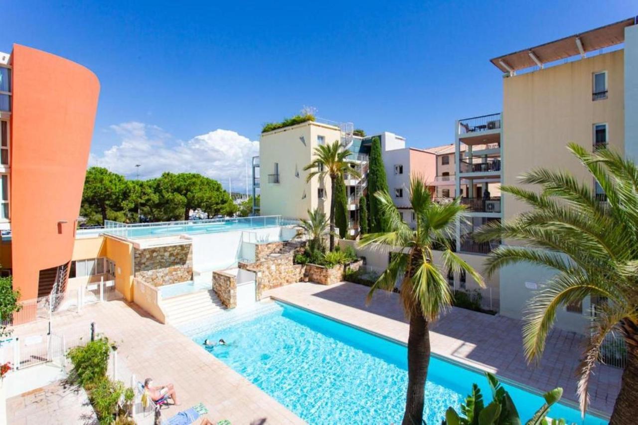 Port Prestige - Terrasse - Piscine - Parking Apartamento *